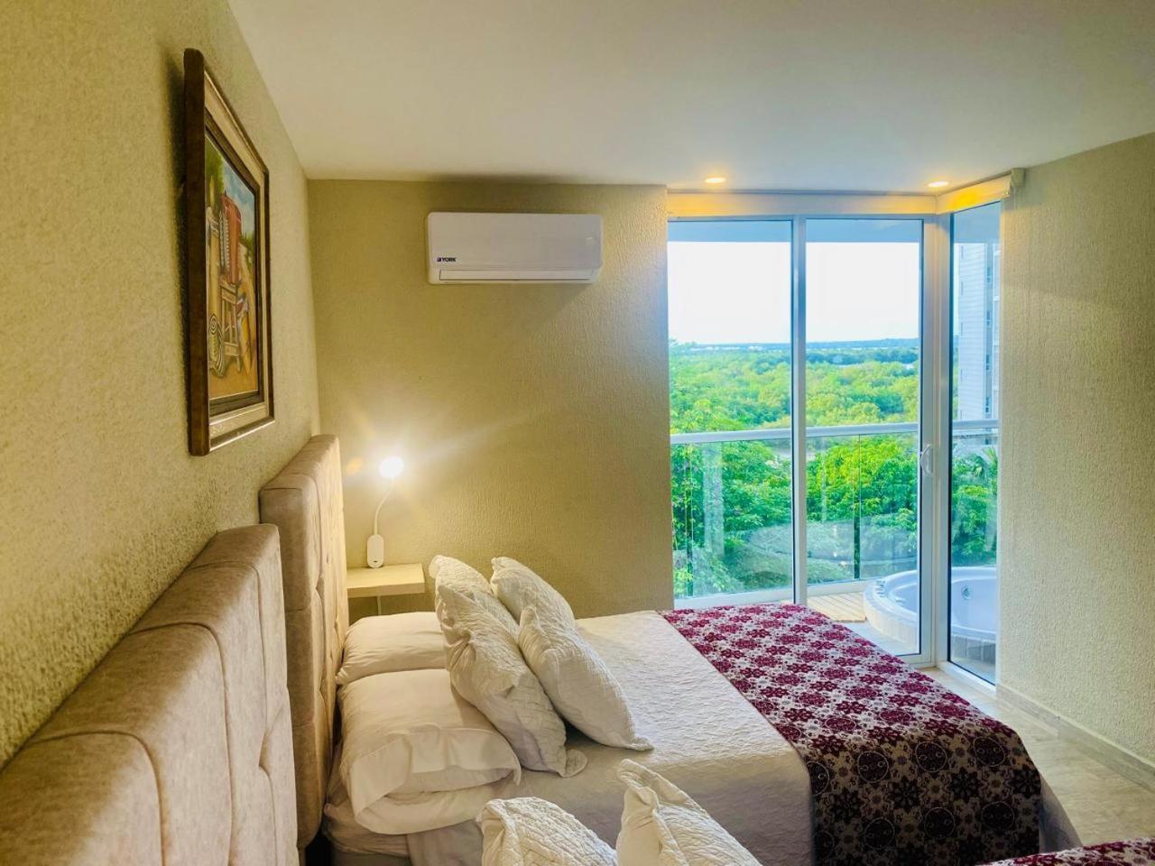 Dominique Cartagena, Beautiful 2 Bedroom Apartment Eksteriør billede
